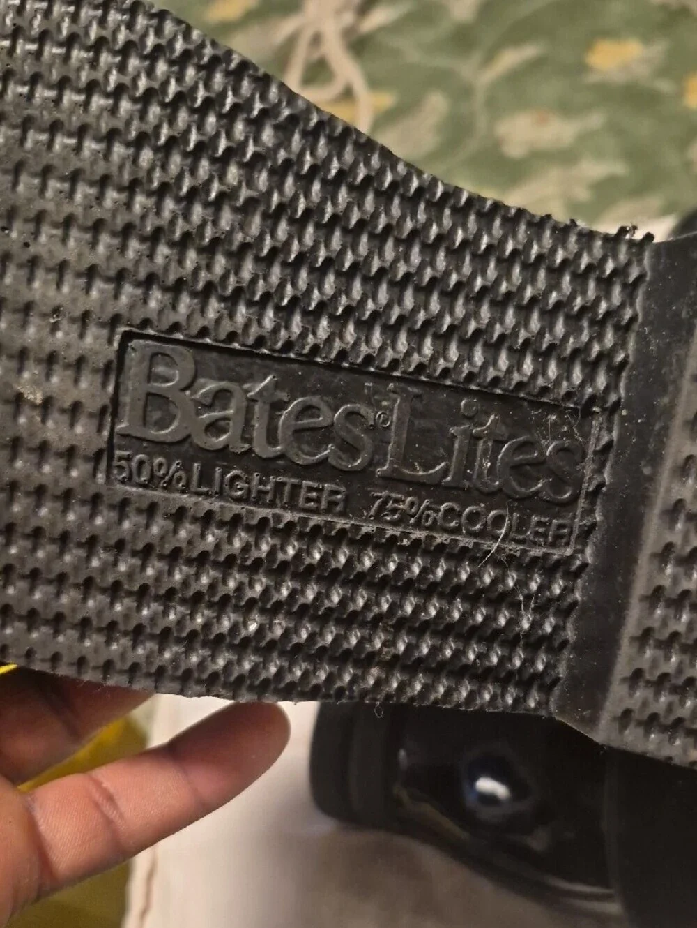 Bates sleek lace